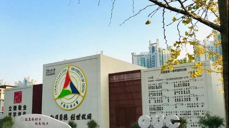 产品宣传片风格解析：写实与抽象的差异化运用